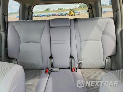 Zdjęcie 10 z 13 samochodu: 2007 TOYOTA HIGHLANDER HYBRID VIN:JTEEW21A070038079 - miniatura