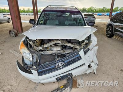 Piąte zdjęcie samochodu w środku: 2011 TOYOTA RAV4 BASE VIN:2T3BF4DV8BW108983 - miniatura