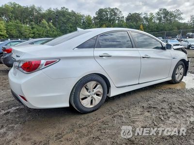 Trzecie zdjęcie samochodu z tyłu: 2014 HYUNDAI SONATA HYBRID VIN:KMHEC4A46EA113812 - miniatura
