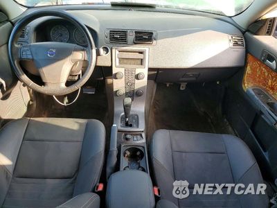 Zdjęcie 8 z 11 samochodu: 2005 VOLVO S40 2.4I VIN:YV1MS382252088882 - miniatura