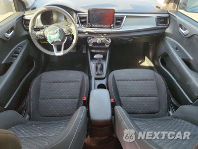 Zdjęcie 8 z 13 samochodu: 2023 KIA RIO S VIN:3KPA24AD9PE541833 - miniatura