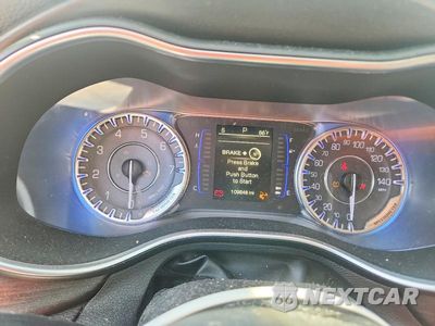 Zdjęcie 9 z 12 samochodu: 2015 CHRYSLER 200 LIMITED VIN:1C3CCCAB4FN649323 - miniatura