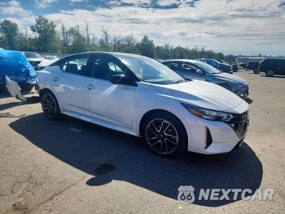 Czwarte zdjęcie samochodu z boku: 2024 NISSAN SENTRA SR VIN:3N1AB8DV7RY208028 - miniatura