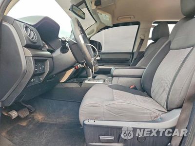 Zdjęcie 7 z 12 samochodu: 2014 TOYOTA TUNDRA CREWMAX SR5 VIN:5TFDW5F18EX351752 - miniatura