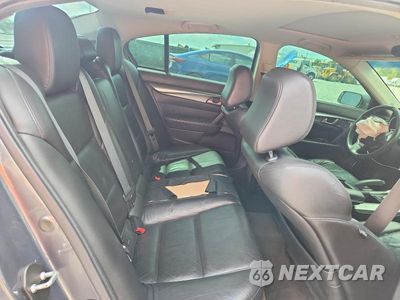 Zdjęcie 10 z 12 samochodu: 2009 ACURA TL VIN:19UUA865X9A022001 - miniatura