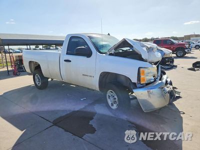 Czwarte zdjęcie samochodu z boku: 2007 CHEVROLET SILVERADO C2500 HEAVY DUTY VIN:1GCHC24K77E516550 - miniatura
