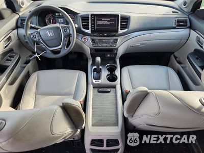 Zdjęcie 8 z 13 samochodu: 2018 HONDA PILOT EXL VIN:5FNYF6H55JB065286 - miniatura