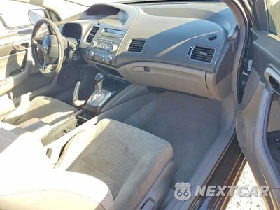 Zdjęcie 8 z 13 samochodu: 2010 HONDA CIVIC LX VIN:2HGFG1B65AH529066 - miniatura