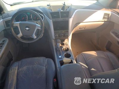 Zdjęcie 8 z 13 samochodu: 2010 CHEVROLET TRAVERSE LT VIN:1GNLRFED9AS133046 - miniatura