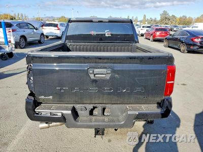 Zdjęcie 6 z 12 samochodu: 2026 TOYOTA TACOMA SR5 VIN:3TMLB5JN5TM292681 - miniatura