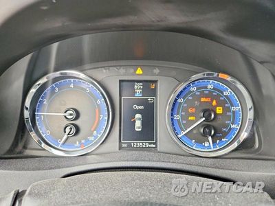 Zdjęcie 9 z 13 samochodu: 2019 TOYOTA COROLLA SE VIN:2T1BURHE3KC129098 - miniatura