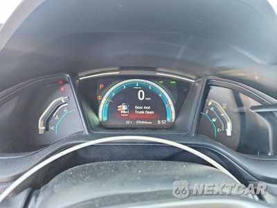 Zdjęcie 9 z 12 samochodu: 2019 HONDA CIVIC LX VIN:19XFC2F68KE022928 - miniatura