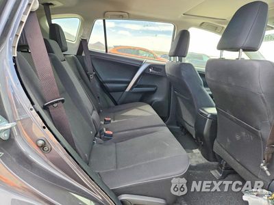 Zdjęcie 10 z 12 samochodu: 2018 TOYOTA RAV4 XLE VIN:JTMRFREV6JJ720297 - miniatura