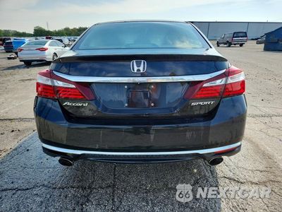 Zdjęcie 6 z 12 samochodu: 2017 HONDA ACCORD SPORT VIN:1HGCR2F60HA007418 - miniatura