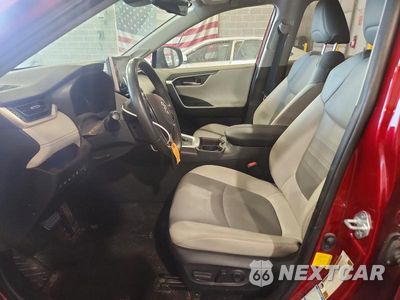 Zdjęcie 7 z 13 samochodu: 2020 TOYOTA RAV4 LIMITED VIN:JTMD6RFV6LD006907 - miniatura