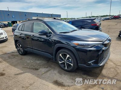Czwarte zdjęcie samochodu z boku: 2024 TOYOTA COROLLA CROSS HYBRID XSE VIN:7MUFBABG7RV050124 - miniatura