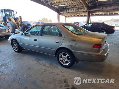 Drugie zdjęcie samochodu z przodu: 1997 TOYOTA CAMRY LE VIN:JT2BG22K3V0033136 - miniatura