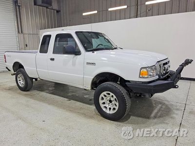 Czwarte zdjęcie samochodu z boku: 2011 FORD RANGER SUPER CAB VIN:1FTLR4FE6BPA84607 - miniatura