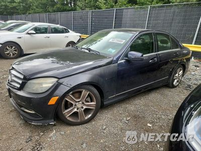 2011 MERCEDES-BENZ C 300 WDDGF5EB8BF632187 - główne zdjęcie licytacji z USA - miniatura