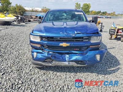 Piąte zdjęcie samochodu w środku: 2016 CHEVROLET SILVERADO K1500 LT VIN:1GCVKREC3GZ226661 - miniatura