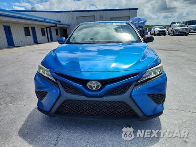 Piąte zdjęcie samochodu w środku: 2020 TOYOTA CAMRY SE VIN:4T1G11AK9LU352987 - miniatura