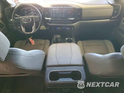 Zdjęcie 8 z 12 samochodu: 2025 GMC SIERRA K1500 SLT VIN:3GTUUDE82SG393798 - miniatura