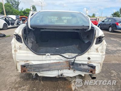 Zdjęcie 6 z 12 samochodu: 2017 TOYOTA COROLLA SE VIN:5YFBURHEXHP620289 - miniatura