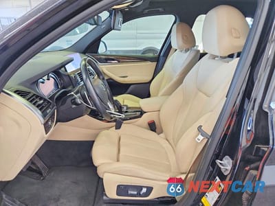 Zdjęcie 7 z 13 samochodu: 2019 BMW X3 XDRIVE30I VIN:5UXTR9C59KLP91000 - miniatura