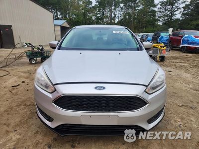 Piąte zdjęcie samochodu w środku: 2018 FORD FOCUS SE VIN:1FADP3F2XJL279888 - miniatura