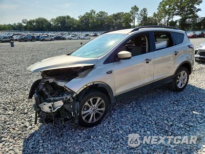 2018 FORD ESCAPE SE 1FMCU0GD3JUD38881 - główne zdjęcie licytacji z USA - miniatura