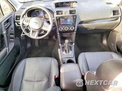 Zdjęcie 8 z 13 samochodu: 2017 SUBARU FORESTER 2.5I TOURING VIN:JF2SJATC2HH474774 - miniatura
