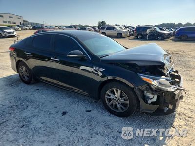 Czwarte zdjęcie samochodu z boku: 2019 KIA OPTIMA LX VIN:5XXGT4L38KG317626 - miniatura