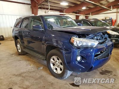 Czwarte zdjęcie samochodu z boku: 2015 TOYOTA 4RUNNER SR5 VIN:JTEBU5JR6F5251703 - miniatura
