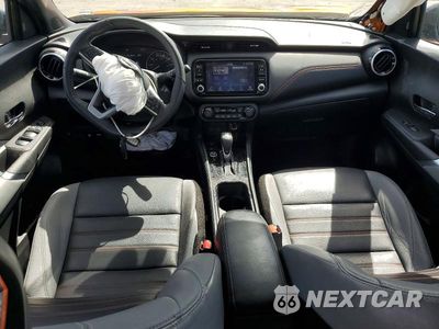 Zdjęcie 8 z 13 samochodu: 2022 NISSAN KICKS SR VIN:3N1CP5DV0NL502175 - miniatura