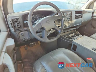 Zdjęcie 8 z 13 samochodu: 2007 CHEVROLET EXPRESS G2500 VIN:1GCGG25V371105159 - miniatura