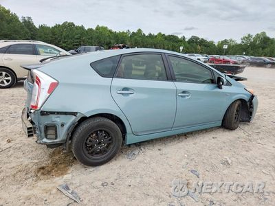 Trzecie zdjęcie samochodu z tyłu: 2013 TOYOTA PRIUS TWO VIN:JTDKN3DU6D5677295 - miniatura