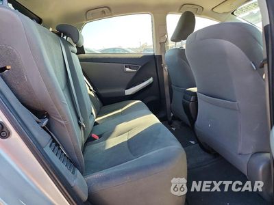 Zdjęcie 10 z 13 samochodu: 2013 TOYOTA PRIUS TWO VIN:JTDKN3DU8D1699077 - miniatura