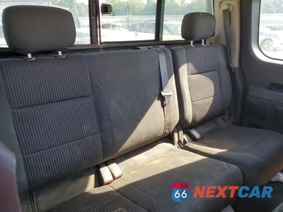 Zdjęcie 10 z 12 samochodu: 2008 NISSAN TITAN XE VIN:1N6AA06FX8N315073 - miniatura