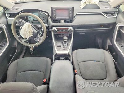 Zdjęcie 8 z 13 samochodu: 2021 TOYOTA RAV4 LE VIN:2T3H1RFVXMC121418 - miniatura