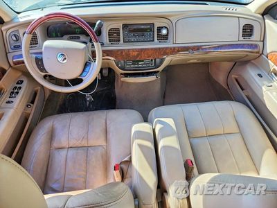 Zdjęcie 8 z 12 samochodu: 2005 MERCURY GRAND MARQUIS LS VIN:2MEHM75W35X623830 - miniatura