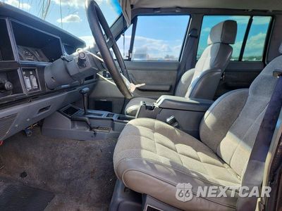 Zdjęcie 7 z 13 samochodu: 1992 JEEP CHEROKEE LAREDO VIN:1J4FJ58S2NL234411 - miniatura