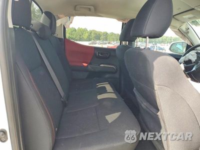 Zdjęcie 10 z 12 samochodu: 2021 TOYOTA TACOMA SR5 VIN:3TYAX5GN2MT012835 - miniatura