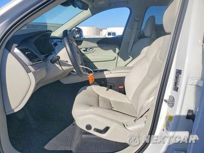 Zdjęcie 7 z 14 samochodu: 2024 VOLVO XC90 PLUS VIN:YV4H60LE8R1235548 - miniatura