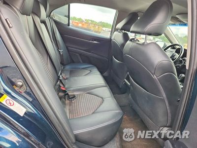 Zdjęcie 10 z 13 samochodu: 2018 TOYOTA CAMRY SE VIN:4T1B11HKXJU598699 - miniatura
