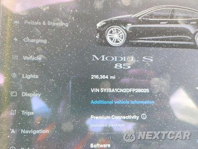 Zdjęcie 9 z 12 samochodu: 2013 TESLA MODEL S VIN:5YJSA1CN2DFP28025 - miniatura