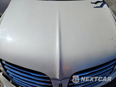 Zdjęcie 12 z 13 samochodu: 2018 LINCOLN MKT VIN:2LMHJ5AT8JBL01072 - miniatura