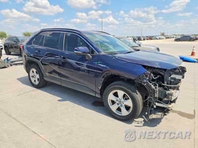 Czwarte zdjęcie samochodu z boku: 2020 TOYOTA RAV4 HYBRID XLE VIN:2T3RWRFVXLW099228 - miniatura