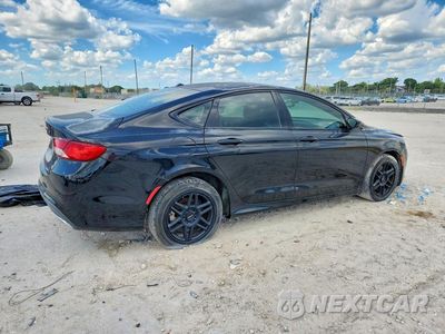 Trzecie zdjęcie samochodu z tyłu: 2015 CHRYSLER 200 S VIN:1C3CCCBG8FN758796 - miniatura