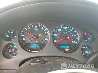 Zdjęcie 9 z 13 samochodu: 2008 CHEVROLET SUBURBAN K1500 LS VIN:3GNFK16328G131733 - miniatura