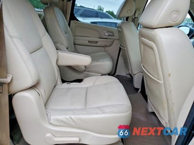 Zdjęcie 11 z 13 samochodu: 2007 CADILLAC ESCALADE ESV VIN:1GYFK66867R425064 - miniatura